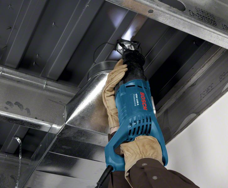 BOSCH Säbelsäge GSA 1100 E, Sägeblatt Metall S 123 XF, Sägeblatt Holz S 2345 X